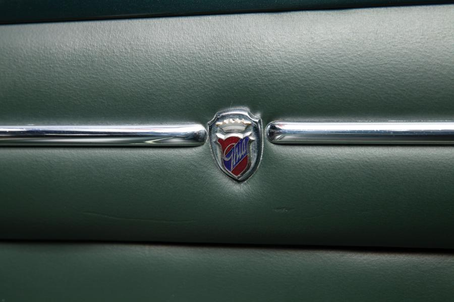 Детали интерьера Chrysler Special 1953 года  (фото 46 из 66)